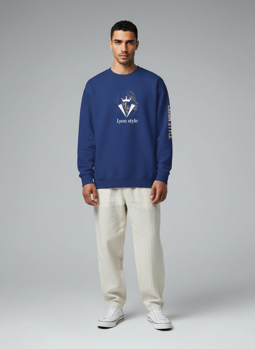 Full body view of the model wearing Sudadera gruesa unisex